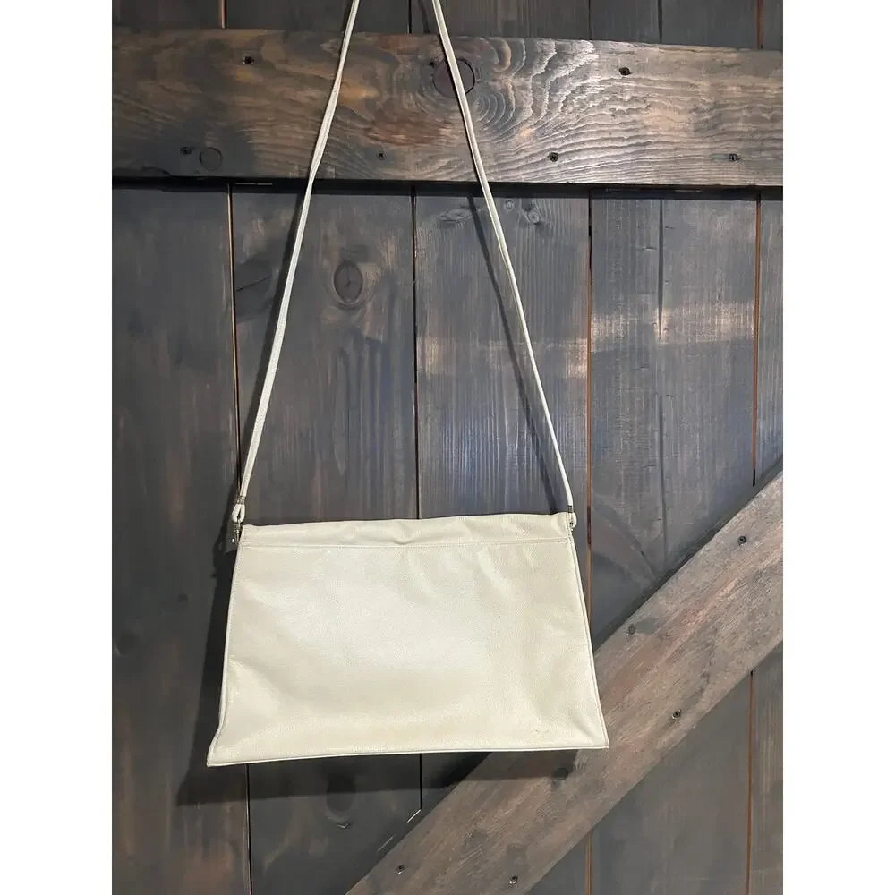 Vintage Y2K Green Mountain Purse Ivory Cream Snap Closure Retro Shoulder Bag 90s